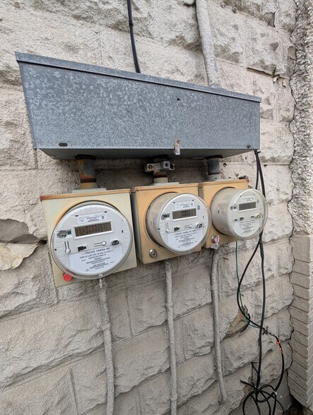 More Photos Of 158 S White Horse Pike, Audubon General Retail For Sale