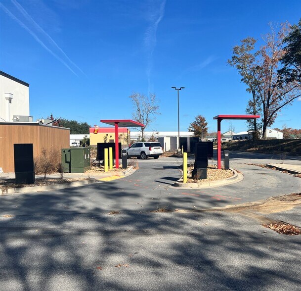 More Photos Of 460 N Hwy 52, Moncks Corner Fast Food For Lease