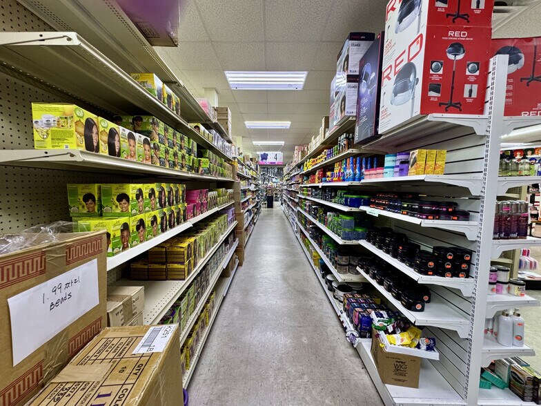 More Photos Of 3501 SW 34th St, Gainesville Freestanding For Lease