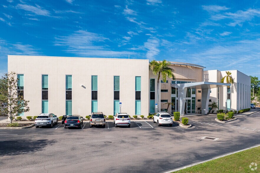 More Photos Of 3180 Curlew Rd, Oldsmar Medical For Lease