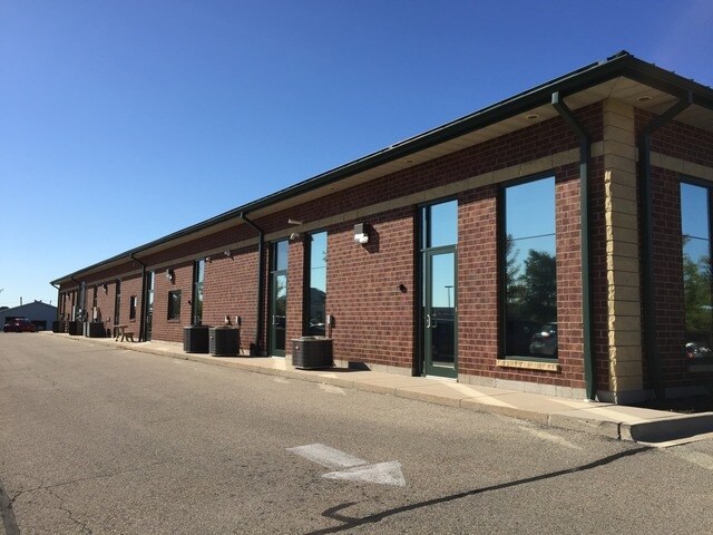 More Photos Of 2128 Midlands Ct, Sycamore Medical For Lease