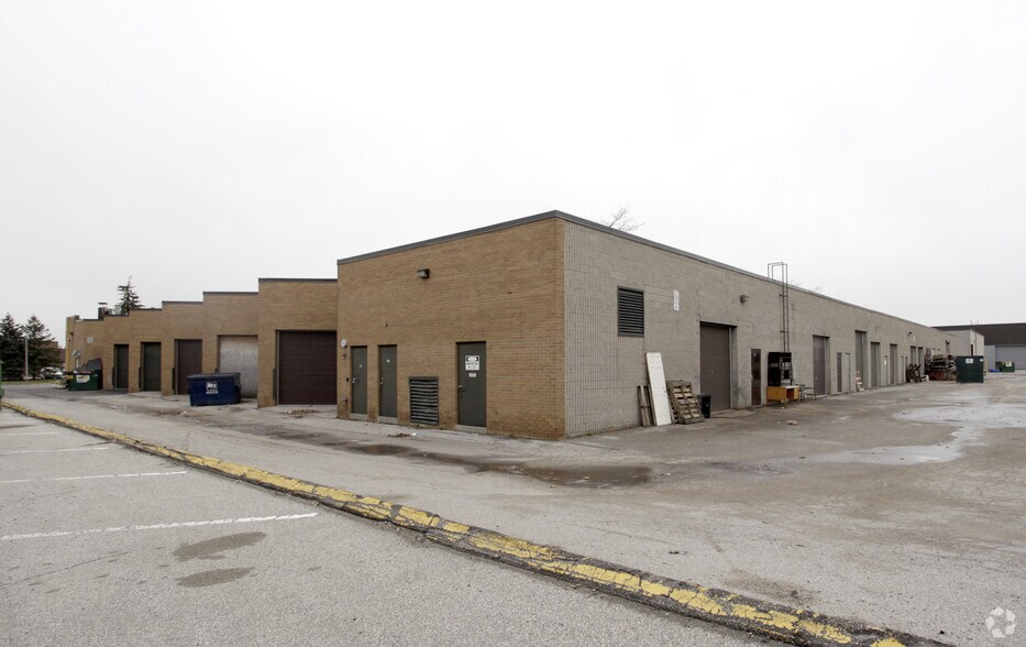 More Photos Of 40 Bradwick Dr, Concord Flex For Lease