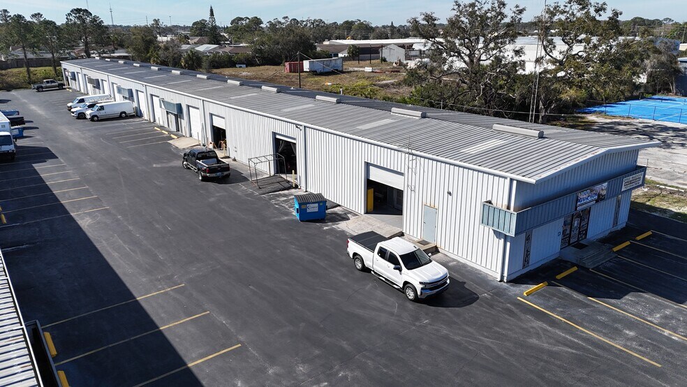 More Photos Of 6230 Stone Rd, Port Richey Unknown For Lease