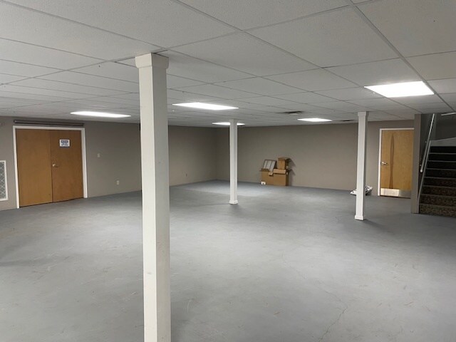 More Photos Of 2503 Wilma Rudolph Blvd, Clarksville Office For Sale