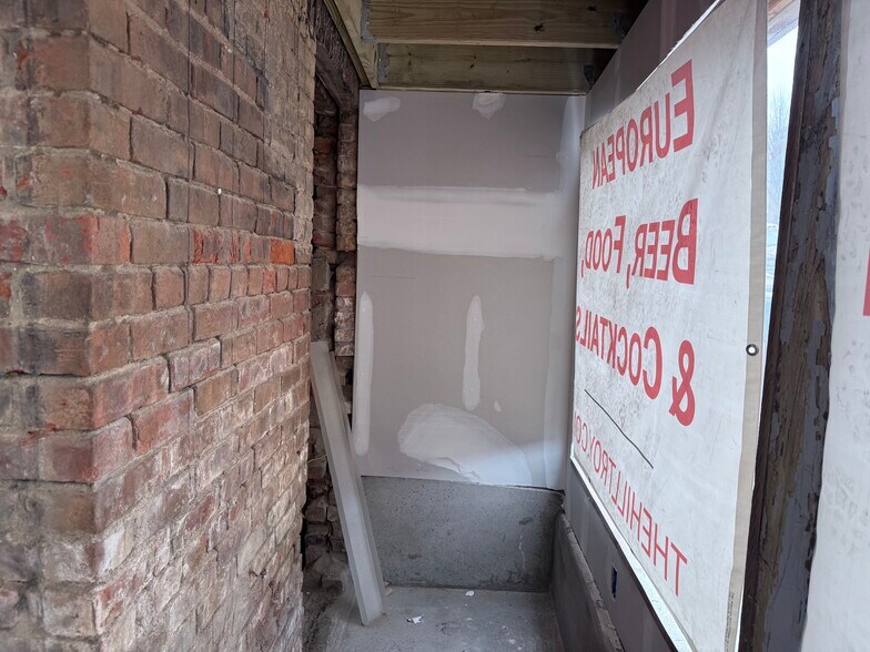 More Photos Of 377 Congress St, Troy General Retail For Sale