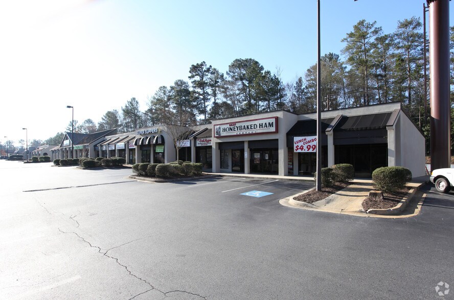 More Photos Of 4524 Forsyth Rd, Macon-Bibb Unknown For Lease