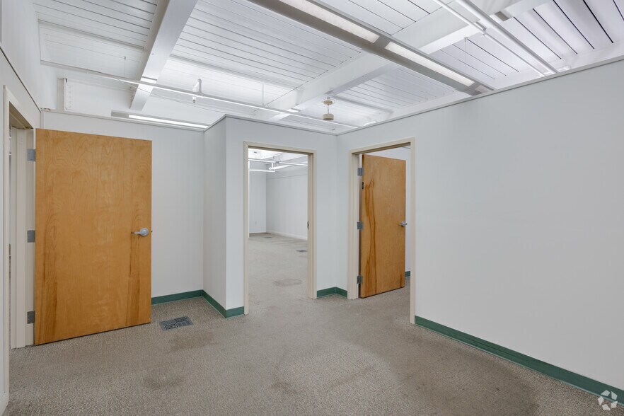 More Photos Of 7 S Main St, Wilkes Barre Loft Creative Space For Sale