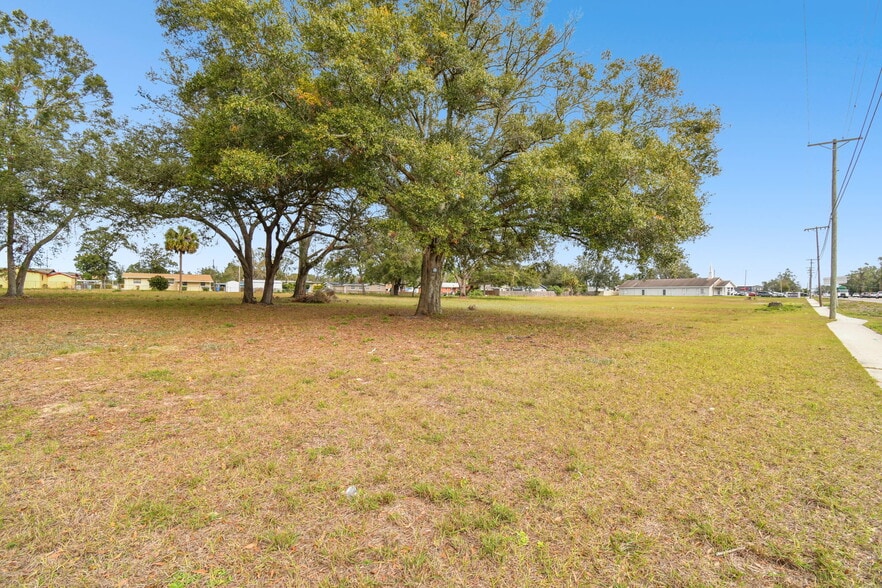 More Photos Of 603 & 605 W US 92, Seffner Land For Lease