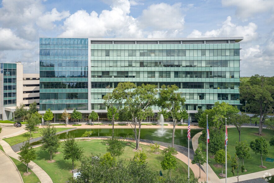 More Photos Of 12140 Wickchester Ln, Houston Office For Lease