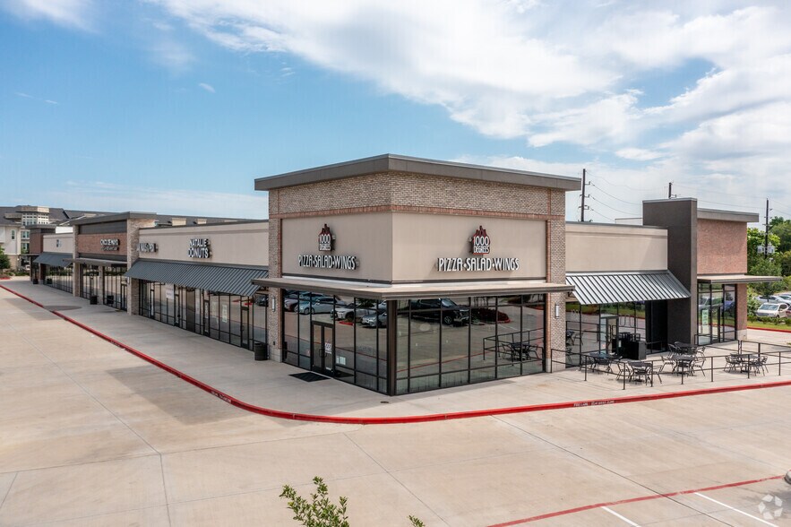 More Photos Of 1922 Greenhouse Rd, Houston Storefront For Lease