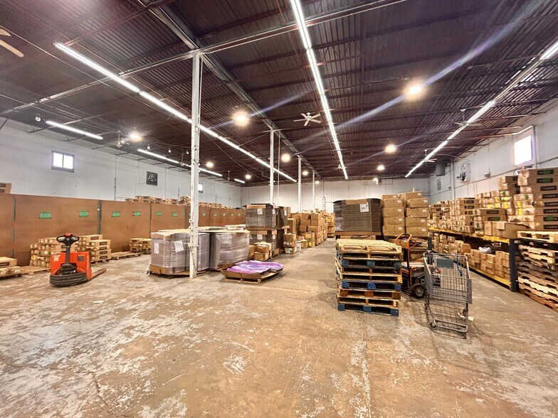 More Photos Of 4130 Senator St, Memphis Warehouse For Lease