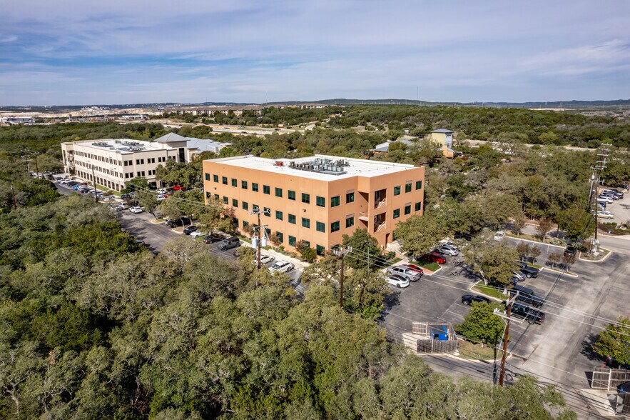 More Photos Of 3611 Paesanos Pky, San Antonio Office For Lease