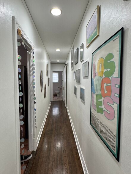 More Photos Of 1208 Poinsettia Dr, West Hollywood Apartments For Sale
