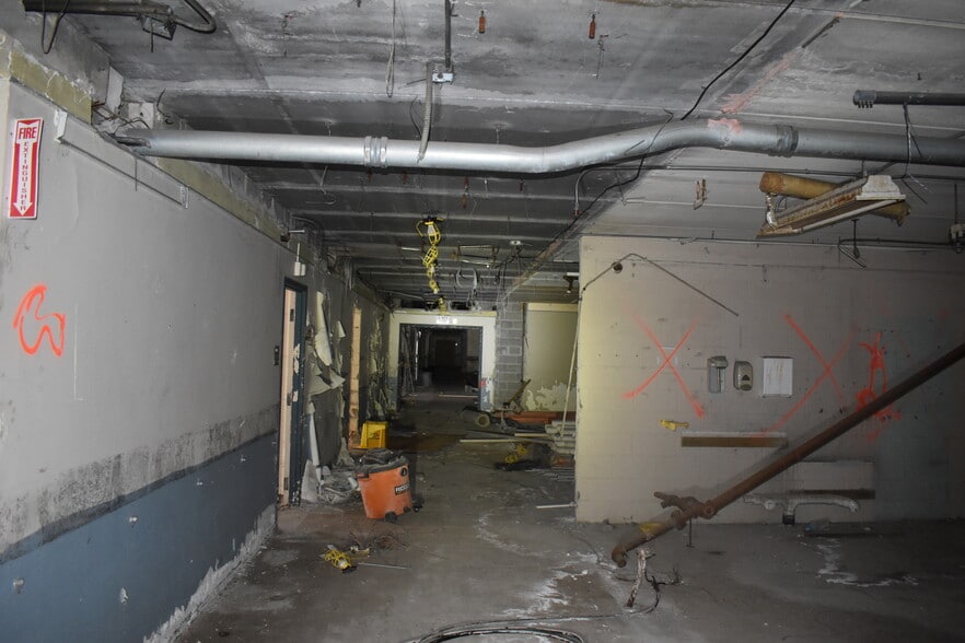 More Photos Of 860 Vestal Rd, Vestal Township Skilled Nursing Facility For Sale