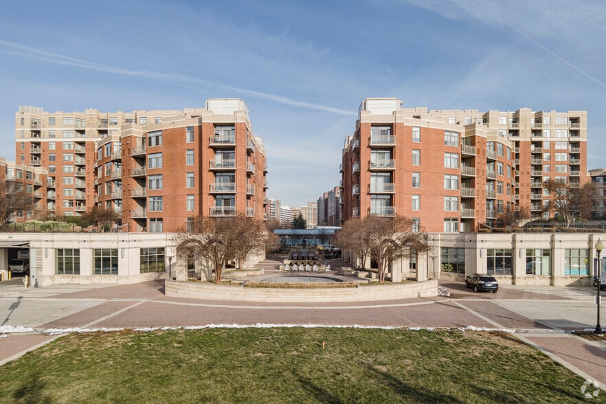 More Photos Of 3600 S Glebe Rd, Arlington Apartments For Lease