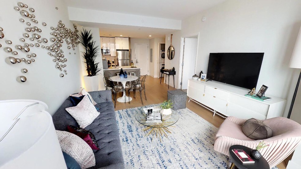 More Photos Of 57 Bank St, White Plains Apartments For Lease