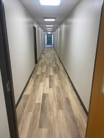 More Photos Of 3701 N St. Peters Pky, Saint Peters Office For Lease