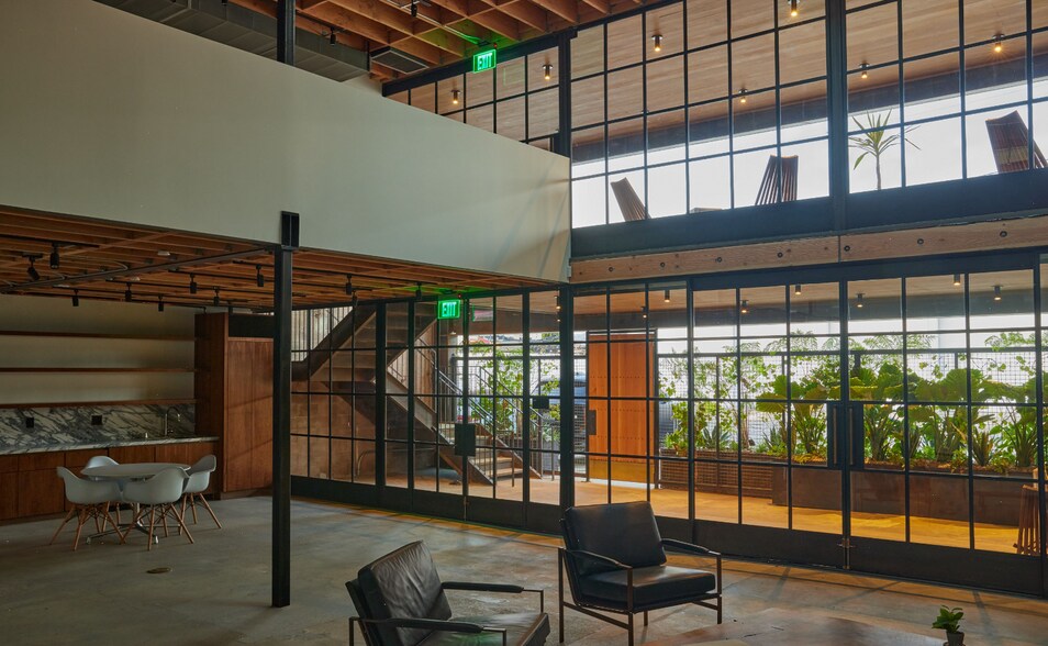 More Photos Of 5872 Smiley Dr, Culver City Loft Creative Space For Sale
