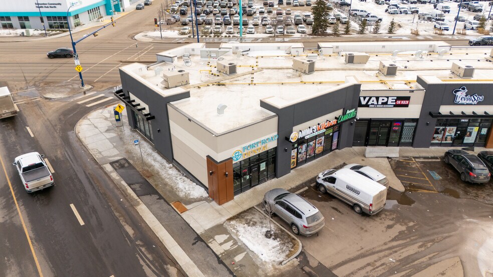 More Photos Of 5811 132, Edmonton Storefront For Sale