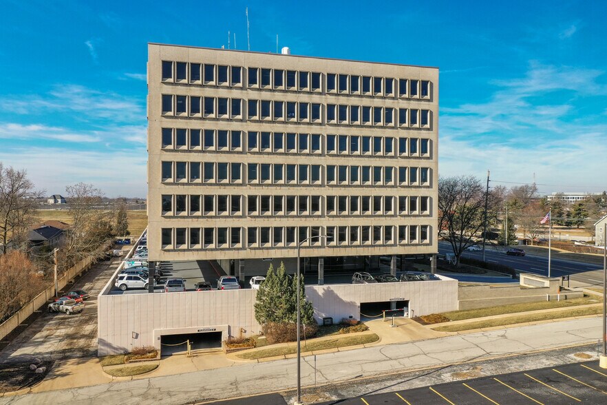 More Photos Of 9666 Olive Blvd, Olivette Office For Lease