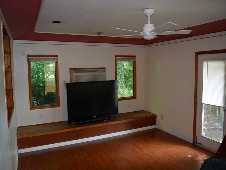 More Photos Of 44 & 54 Legacy Ln, Cullowhee Apartments For Sale