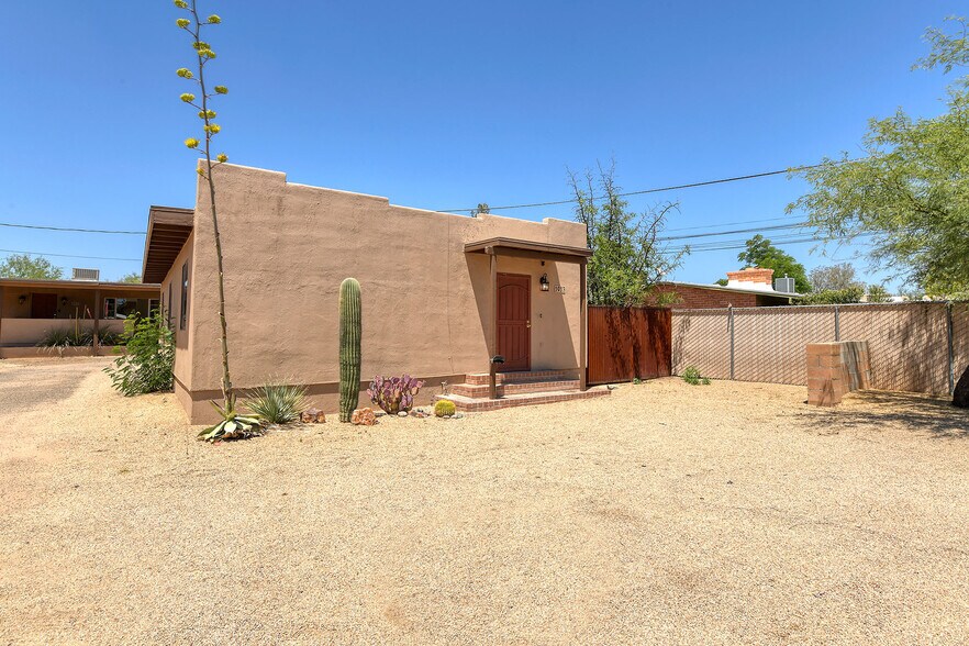 More Photos Of 1011 E Halcyon Rd, Tucson Apartments For Sale