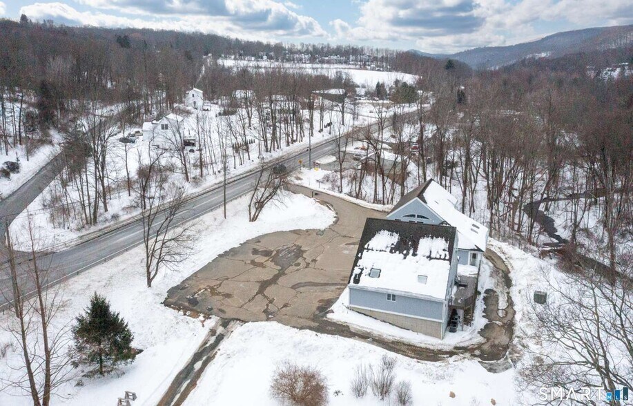 More Photos Of 168 New Milford Tpke, New Preston Marble Dale Storefront Retail Office For Sale
