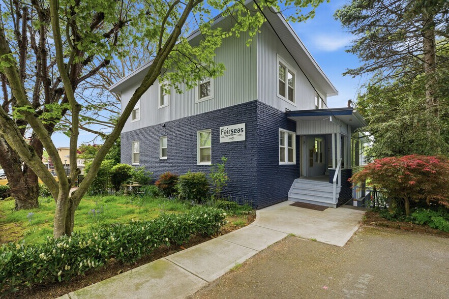 More Photos Of 1401 W Bertona St, Seattle Apartments For Sale