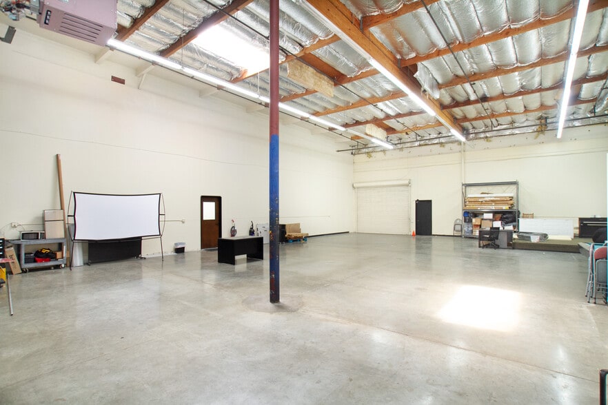 More Photos Of 1811 S 7th St, San Jose Warehouse For Sale