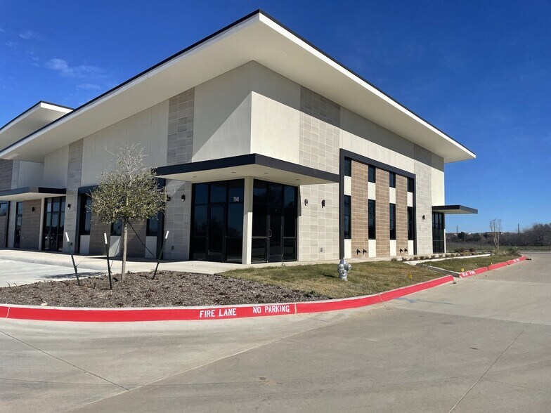 More Photos Of 7040 Harris Pky, Fort Worth Office For Lease