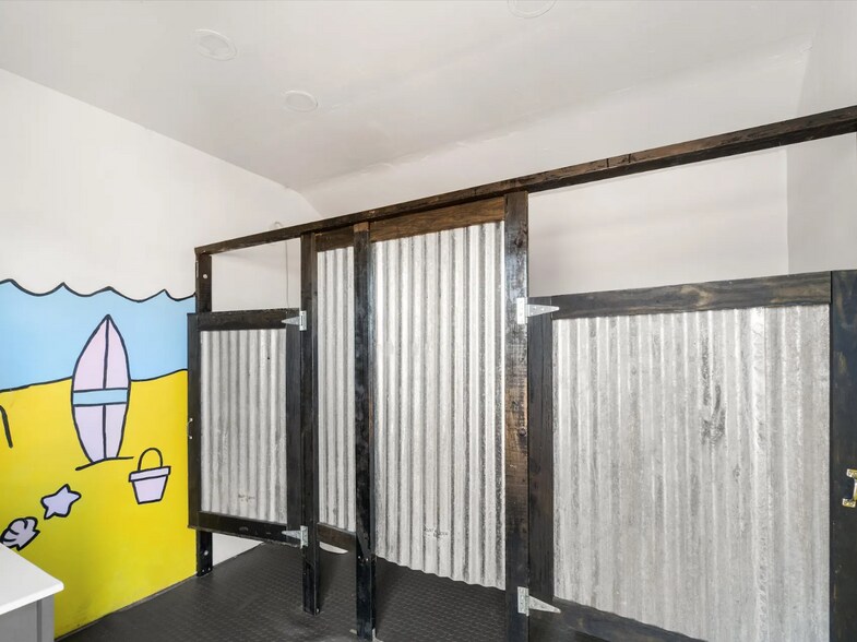 More Photos Of 202 W Germany St, Lone Star Lodge Meeting Hall For Sale