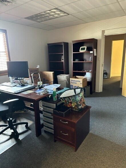 More Photos Of 851 Main St, Weymouth Medical For Sale