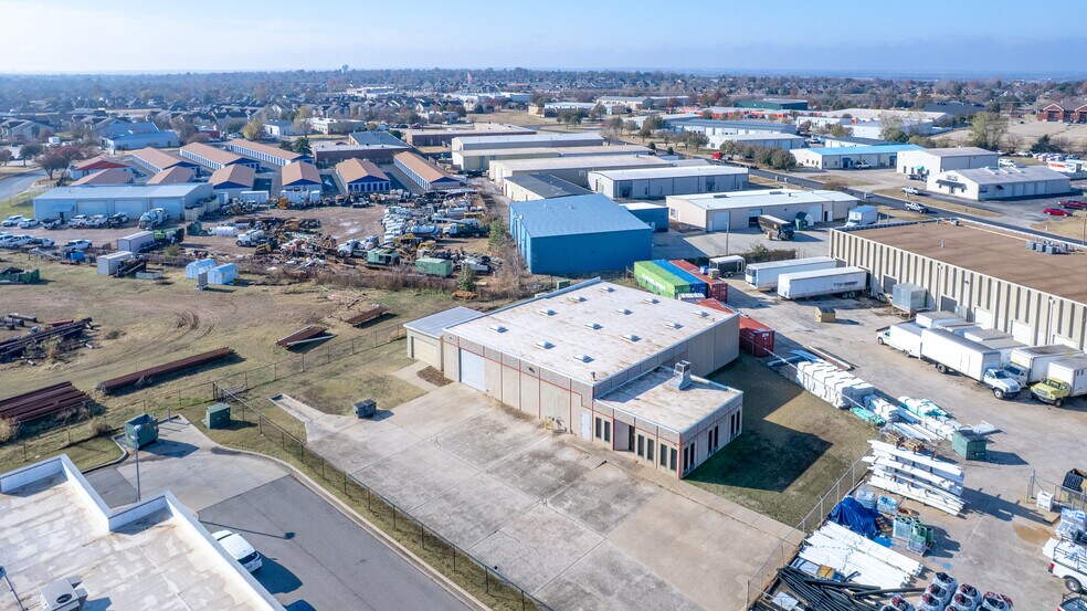 More Photos Of 3152 Broce Dr, Norman Light Manufacturing For Lease