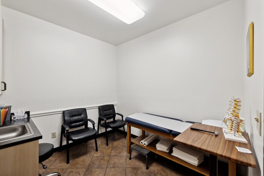 More Photos Of 2128 Babcock Rd, San Antonio Medical For Sale