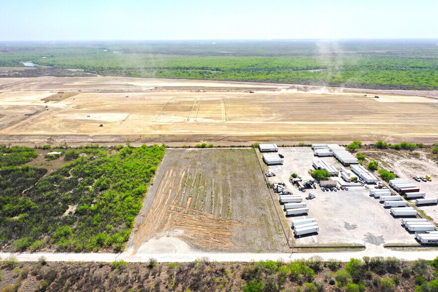 More Photos Of 0000 Sulfer Mine Rd, Laredo Land For Sale