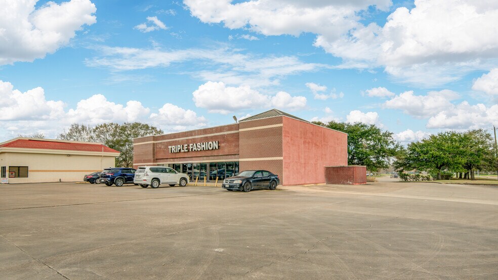 More Photos Of 2193 Texas Pkwy, Missouri City Freestanding For Sale