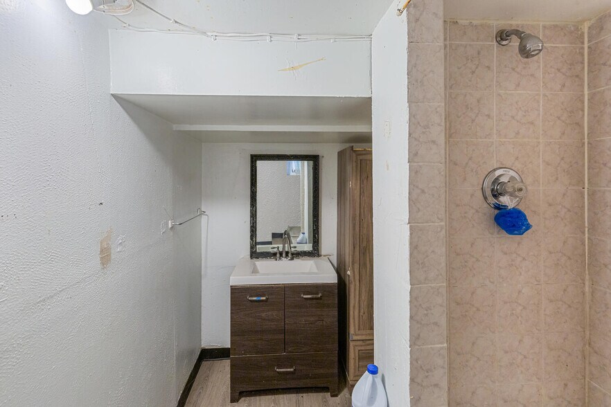 More Photos Of 4705 Claude Ct, Denver Storefront Retail Residential For Sale