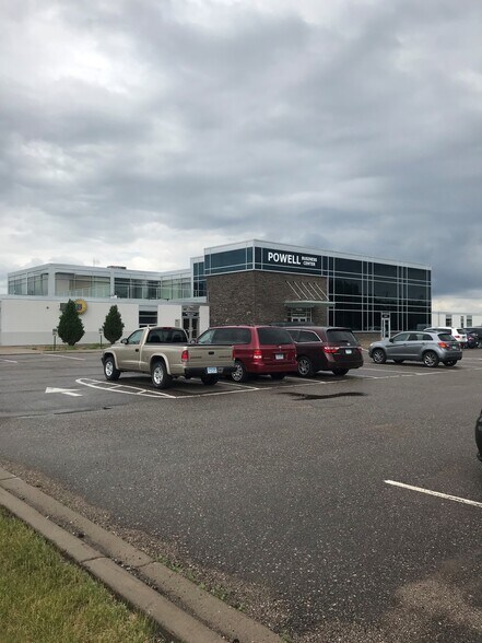 More Photos Of 7900 Excelsior Blvd, Hopkins Warehouse For Lease