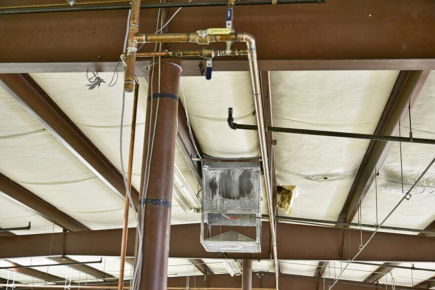 More Photos Of 1744 Forrest Way, Carson City Manufacturing For Sale