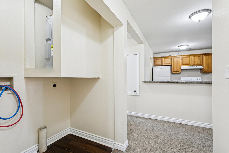 More Photos Of 3300 Garden Oaks Dr, New Orleans Apartments For Sale