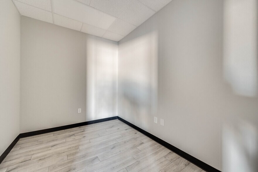 More Photos Of TBD Lot 4 ECR 140, Midland Warehouse For Lease