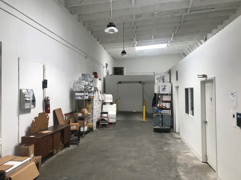 More Photos Of 1562-1566 Bancroft Ave, San Francisco Warehouse For Lease