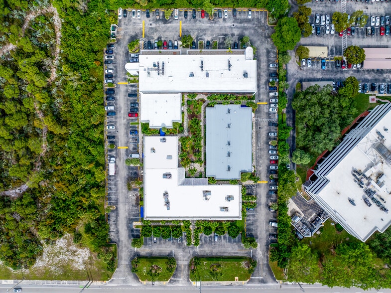 More Photos Of 2005 W Cypress Creek Rd, Fort Lauderdale Unknown For Lease