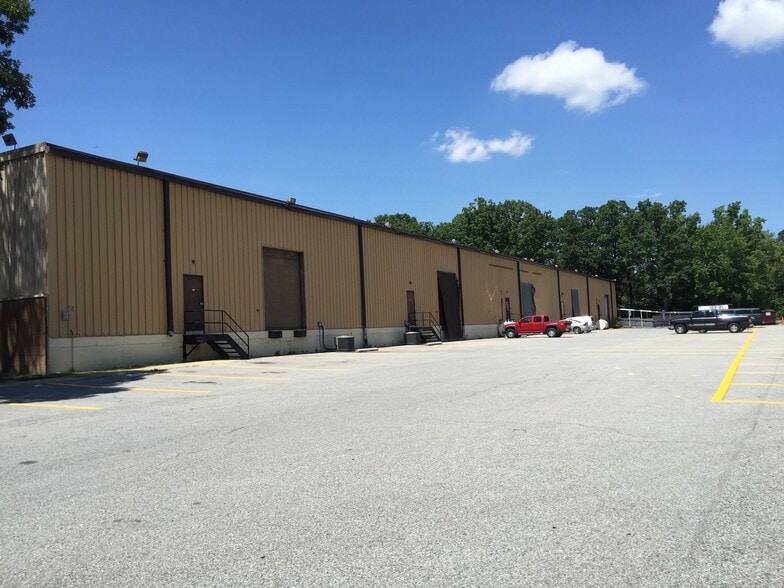 More Photos Of 109 Post Office Rd, Waldorf Flex For Lease