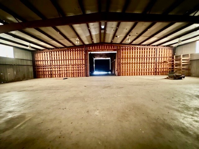 More Photos Of 43550 Veterans Memorial Hwy, Pennington Gap Freestanding For Sale