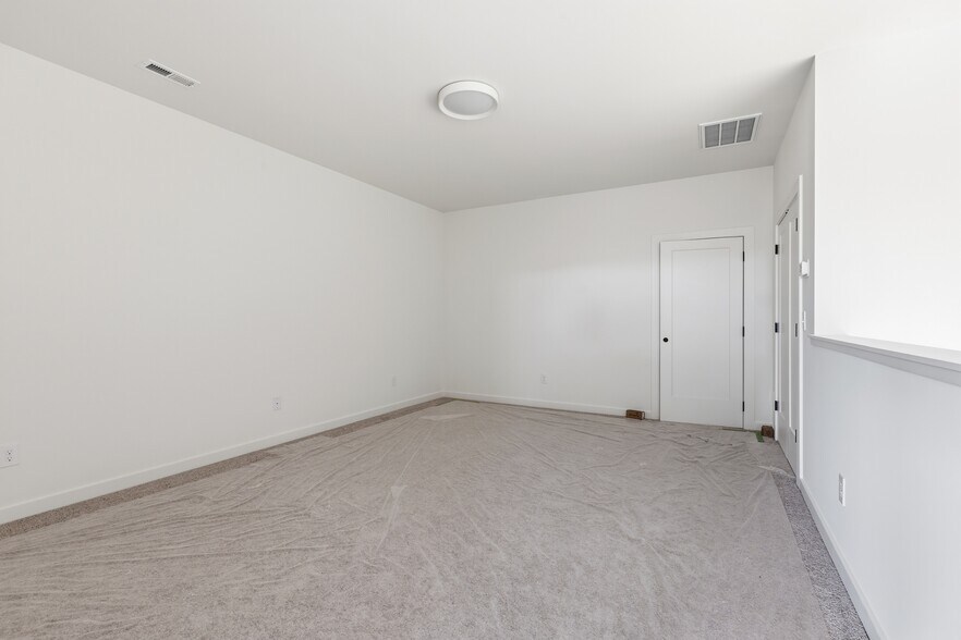 More Photos Of 3824 Mitchell Mill Rd, Raleigh Apartments For Sale