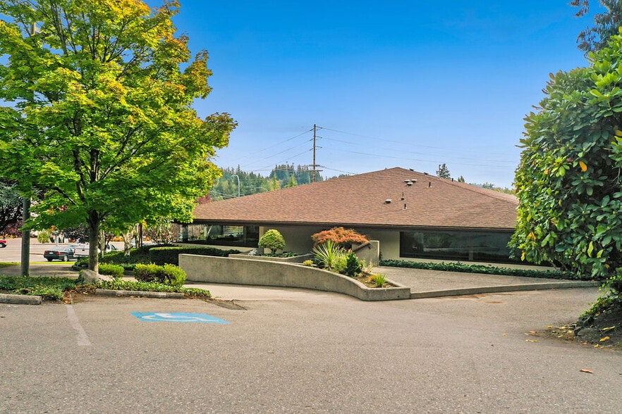More Photos Of 20307 Viking Ave NW, Poulsbo Medical For Lease