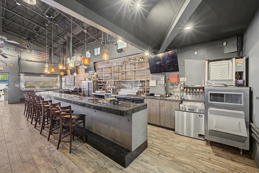 More Photos Of 2827 E Bell Rd, Phoenix Restaurant For Sale