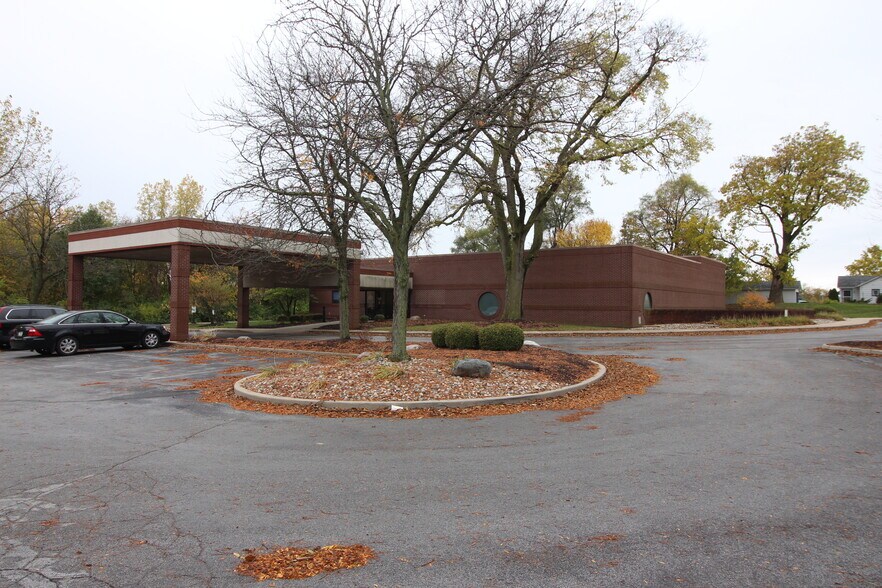 More Photos Of 2520 Lake Ave, Fort Wayne Medical For Sale