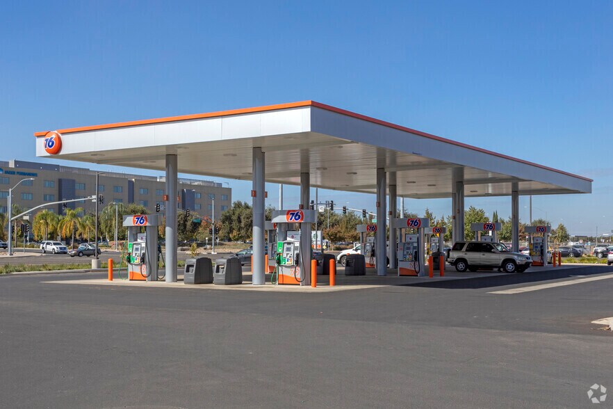 More Photos Of 4506 Dale Rd, Modesto Unknown For Lease